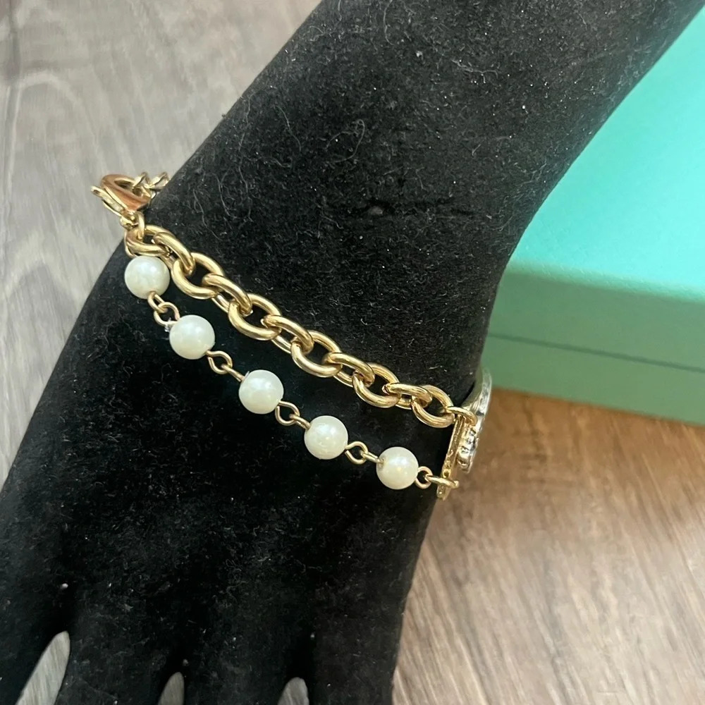 Lock and Key Gold Tone and Pearl Bracelet - Picture 3 of 12